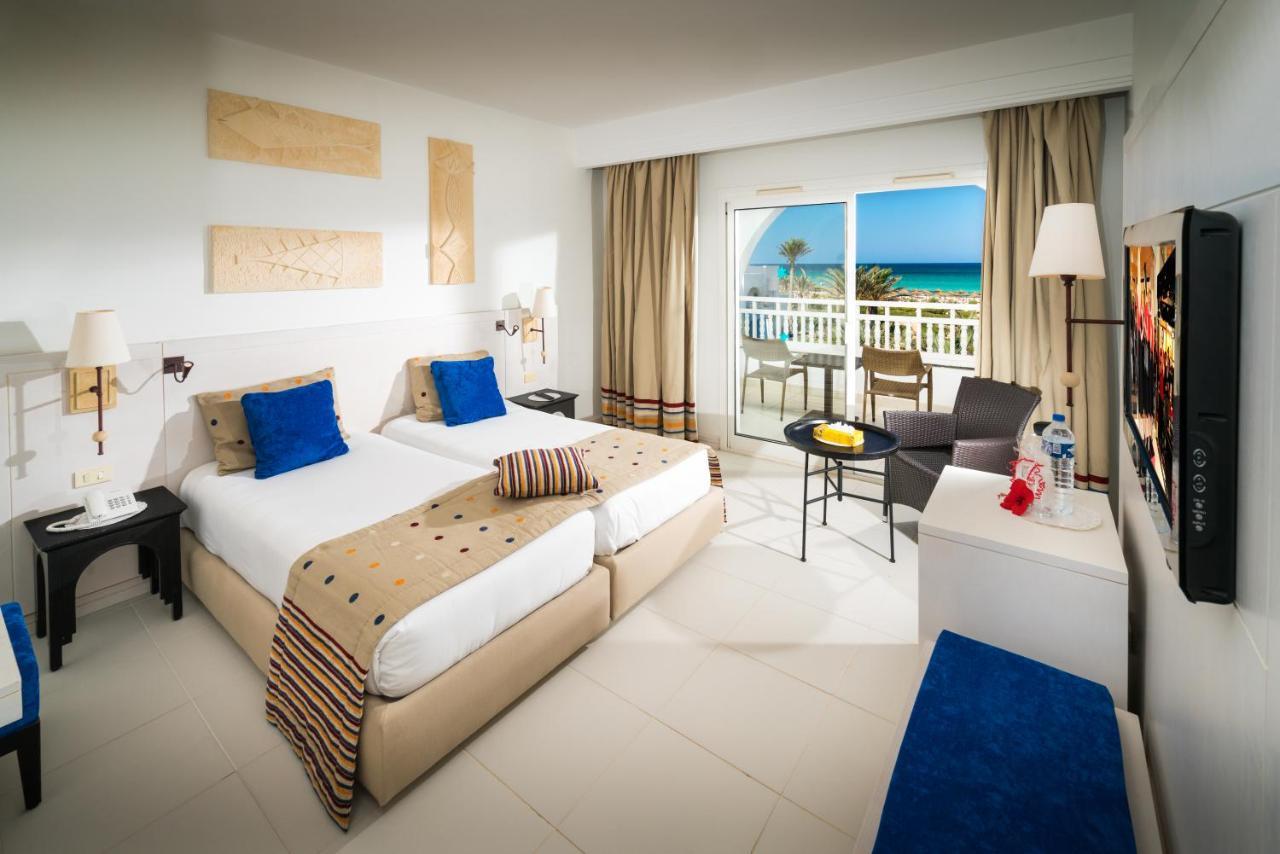 Iliade Aqua Park Hotel Taguermess Екстериор снимка