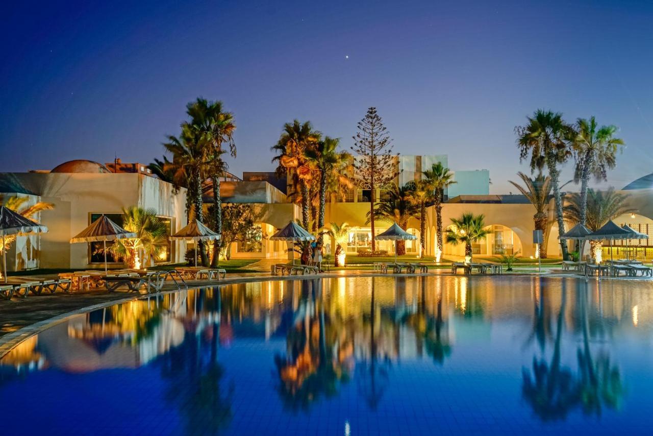 Iliade Aqua Park Hotel Taguermess Екстериор снимка